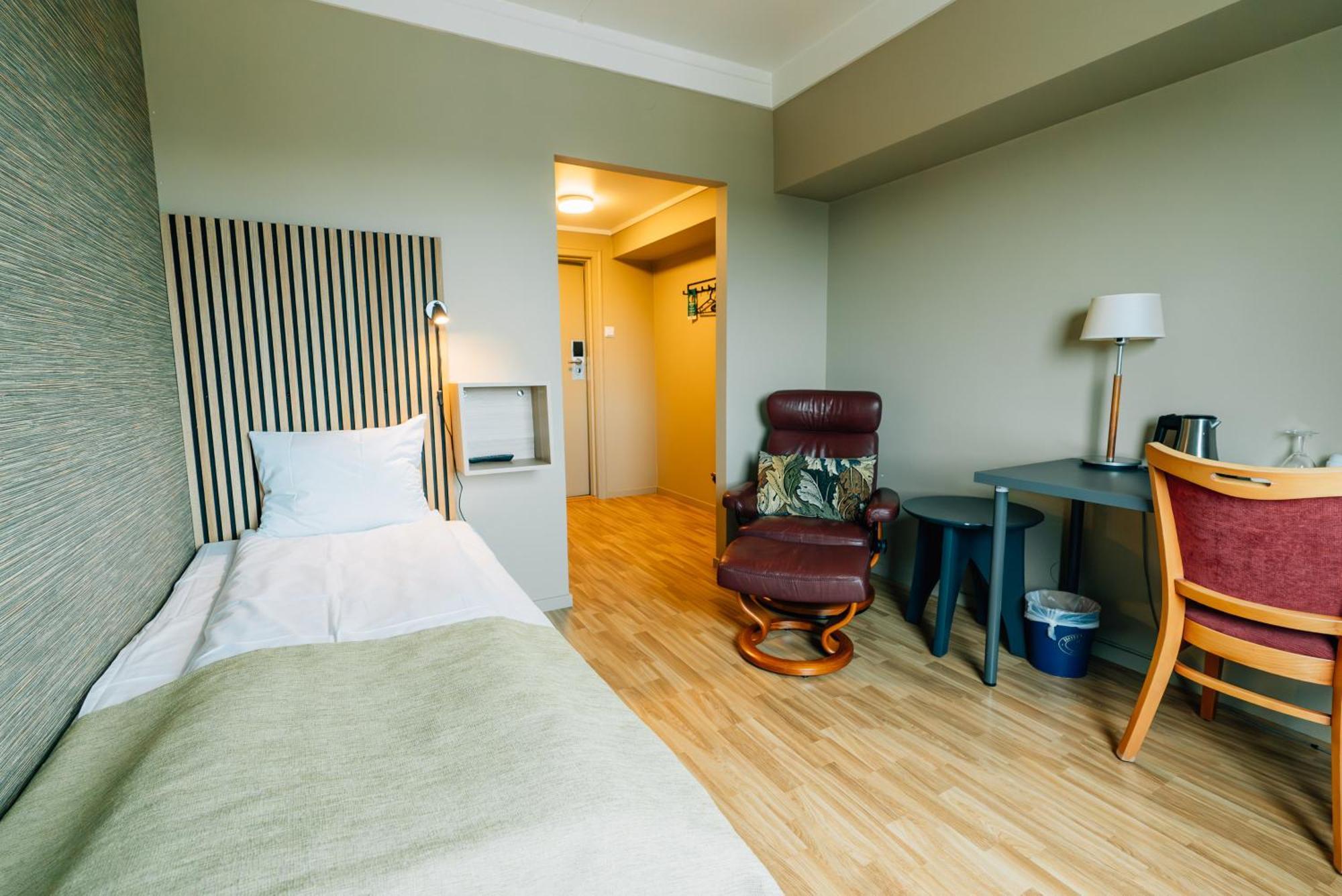 Vic Hotel